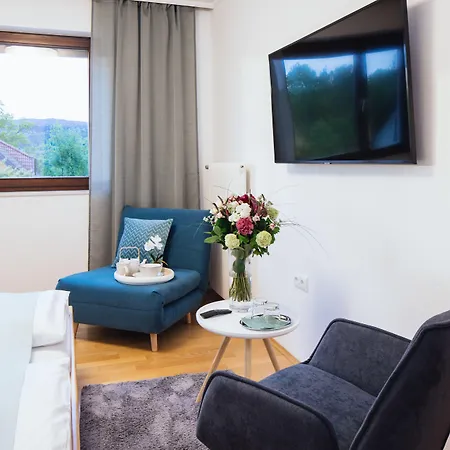 Gasthuis Auszeit Velden 3*