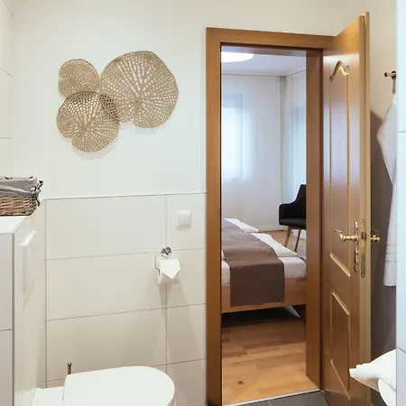 招待所 Auszeit Velden 沃尔特湖畔韦尔登