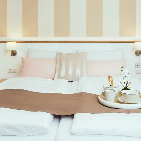 Auszeit Velden Гостевой дом